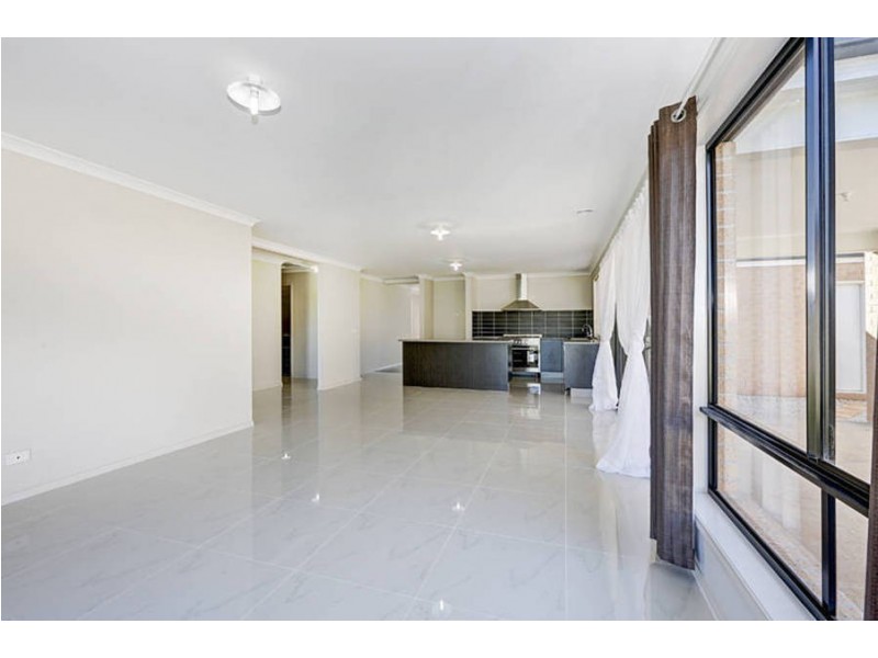 28 McBurnie Drive, Kurunjang VIC 3337
