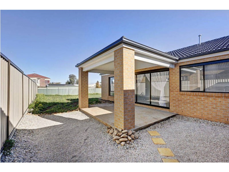 28 McBurnie Drive, Kurunjang VIC 3337