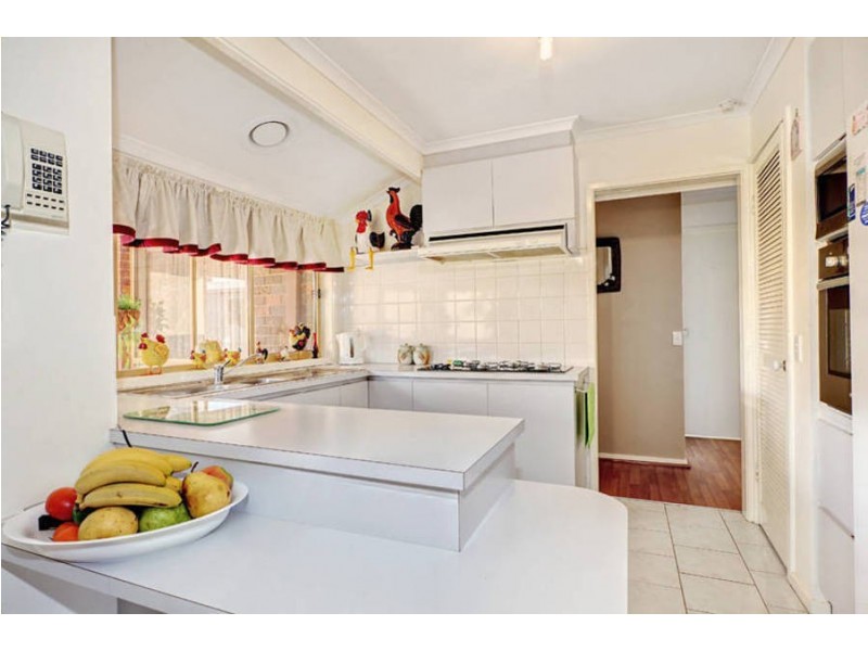 15 Nimmo Crescent, Kurunjang VIC 3337