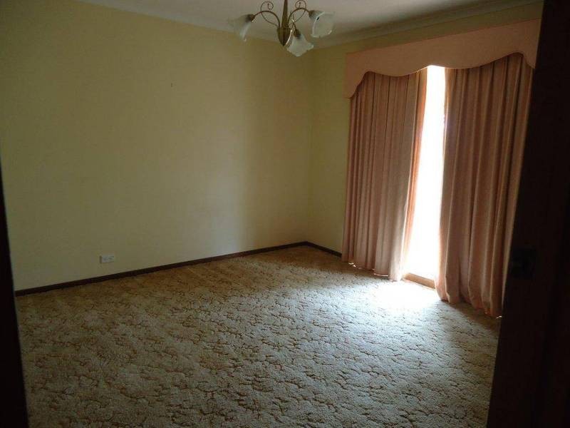 64 Balmer Grange Boulevard, Brookfield VIC 3338