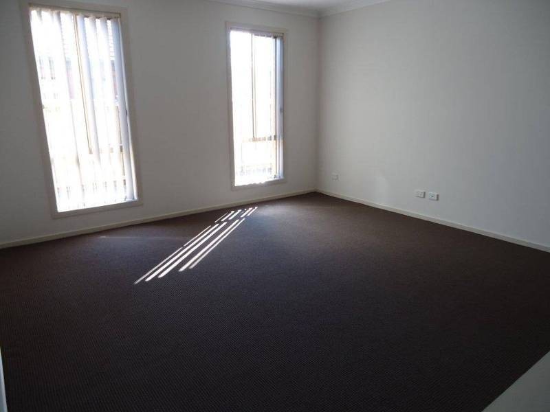 24 Stringybark Avenue, Brookfield VIC 3338