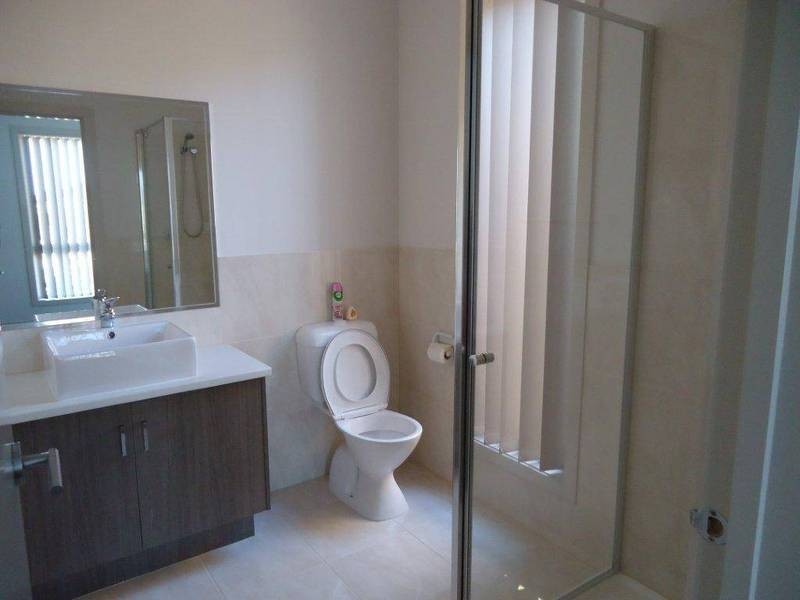 24 Stringybark Avenue, Brookfield VIC 3338