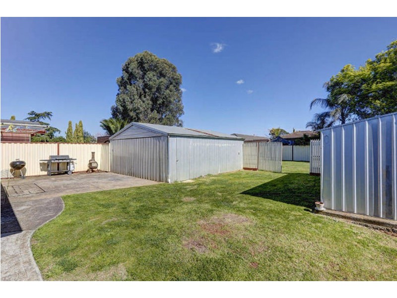 73 Blamey Drive, Melton South VIC 3338