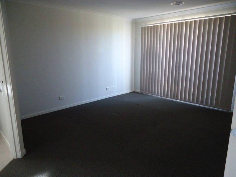 120 Botanica Springs Boulevard, Brookfield VIC 3338