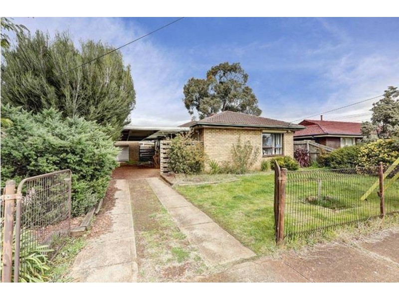 14 Sturt Road, Melton South VIC 3338