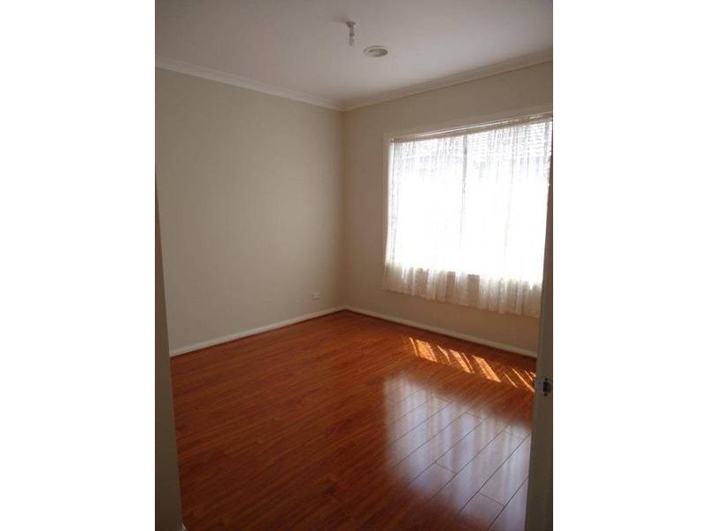 25 Pinrush Road, Brookfield VIC 3338