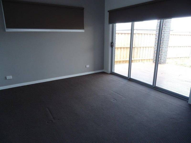 64 Gallery Avenue, Melton West VIC 3337