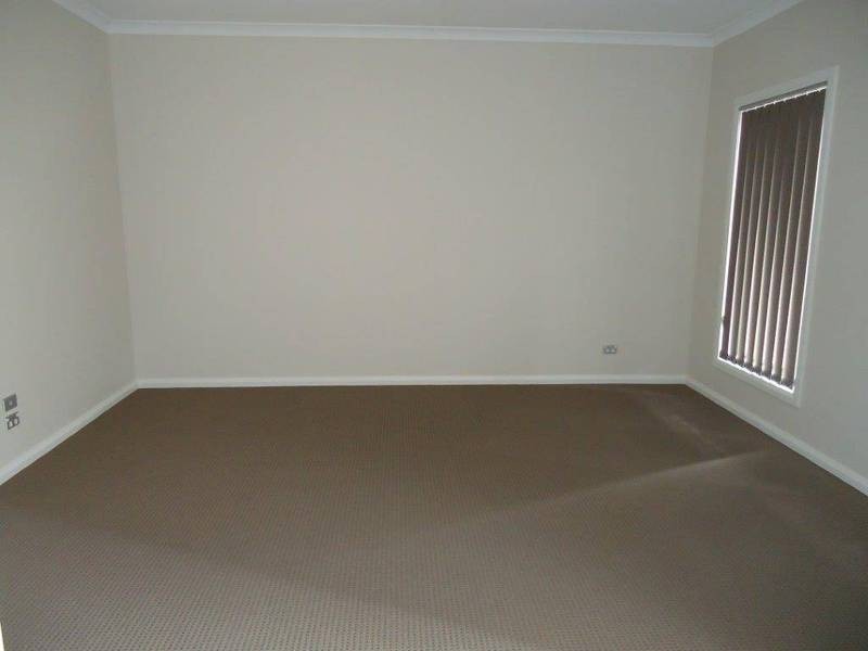 31 Viscosa Road, Brookfield VIC 3338