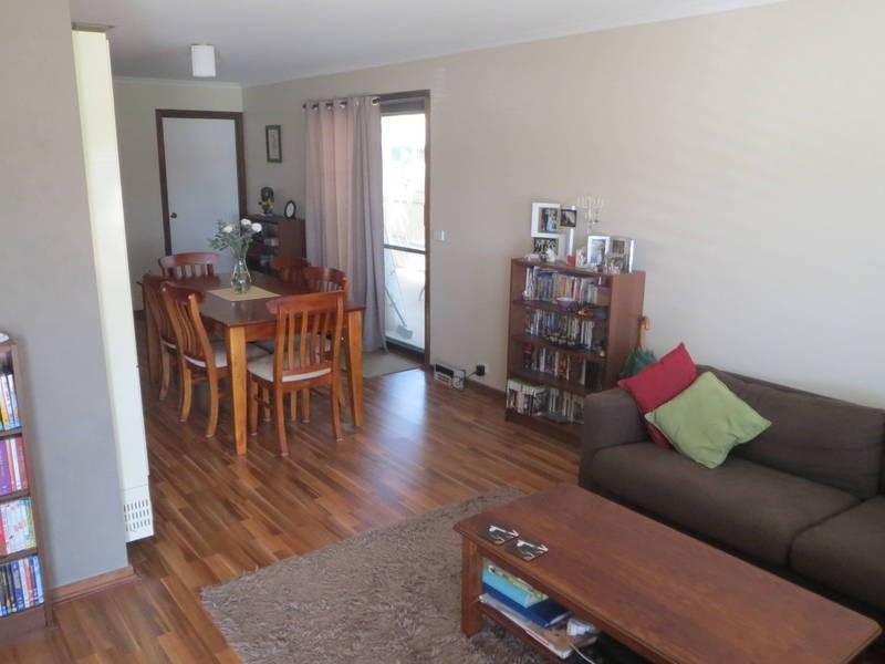 1/58 Andrew Street, Melton VIC 3337