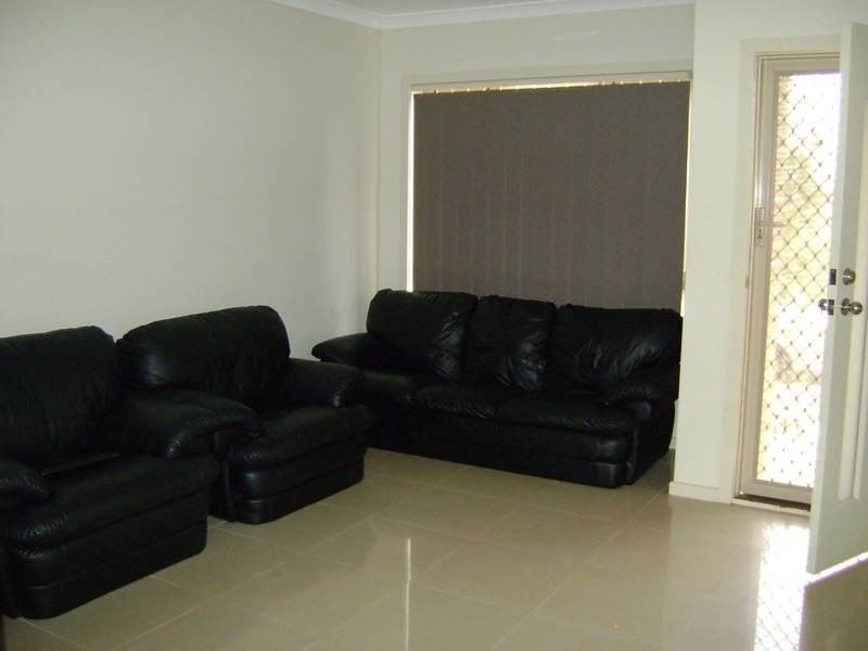 2/1 Sirius Way, Kurunjang VIC 3337