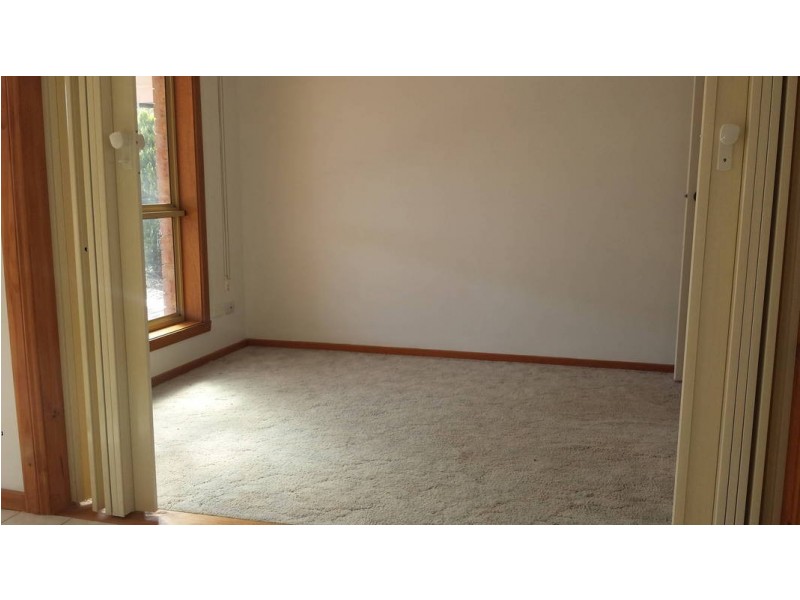 30 Gamalite Drive, Melton West VIC 3337