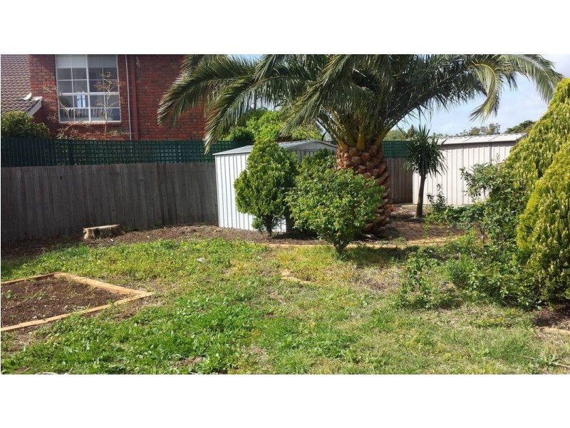 30 Gamalite Drive, Melton West VIC 3337