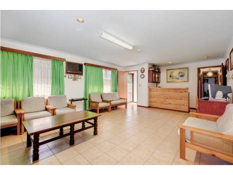 7 Roderick Drive, Kurunjang VIC 3337