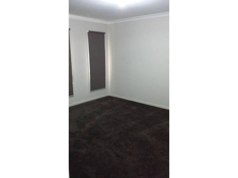 5 Exon Street, Melton South VIC 3338