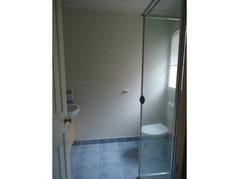 20 Meadow Glen Drive, Melton West VIC 3337