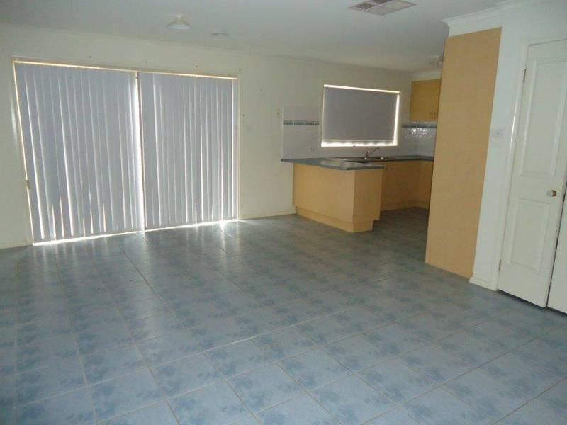 20 Meadow Glen Drive, Melton West VIC 3337