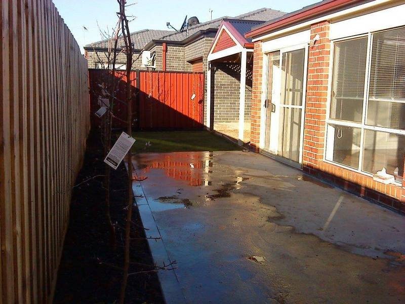 1/16 Haywood Grove, Melton West VIC 3337