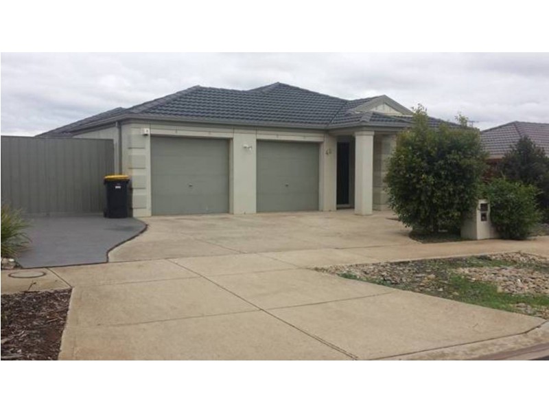 49 Black Knight Way, Kurunjang VIC 3337