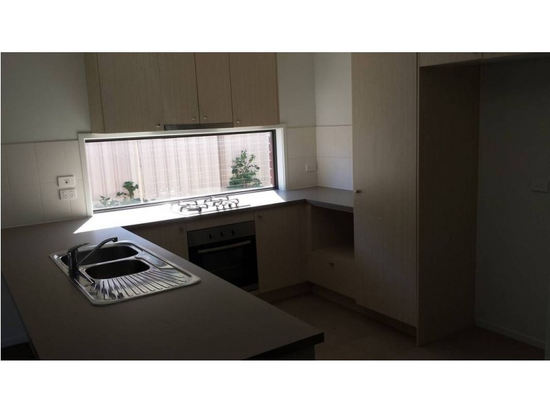 3 Riparian Way, Brookfield VIC 3338