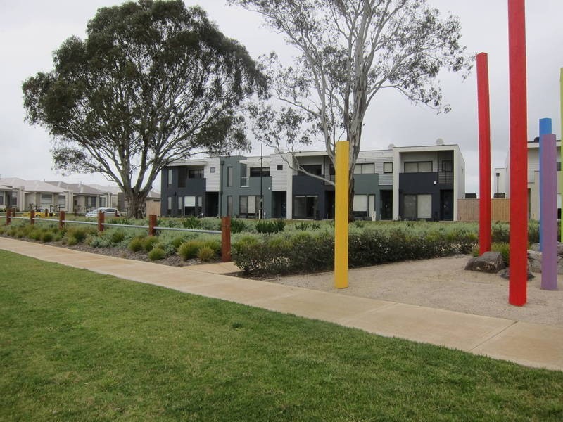 5 Armstrong Walk, Plumpton VIC 3335