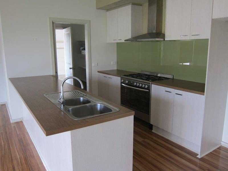 10  Hepburn Avenue, Eynesbury VIC 3338