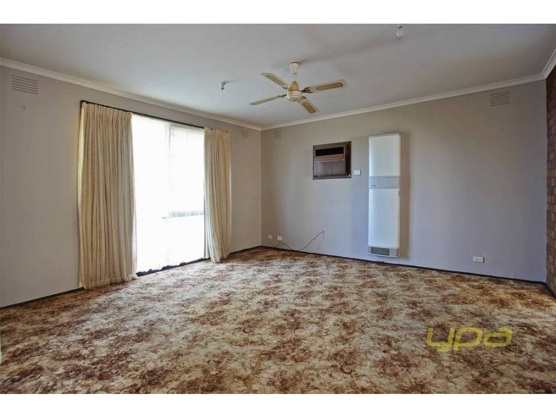 75 Argyll Circuit, Melton West VIC 3337