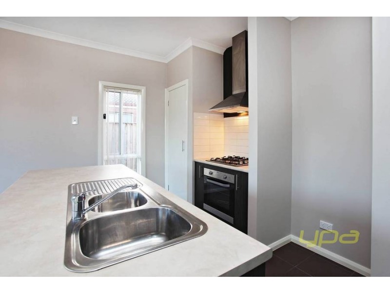 21 Turpentine Road, Brookfield VIC 3338