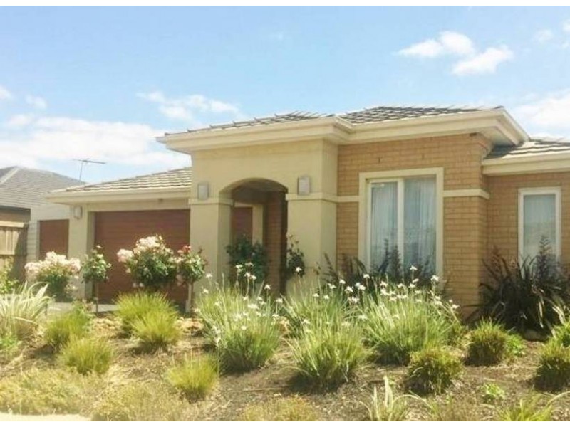 104 Black Dog Drive, Brookfield VIC 3338
