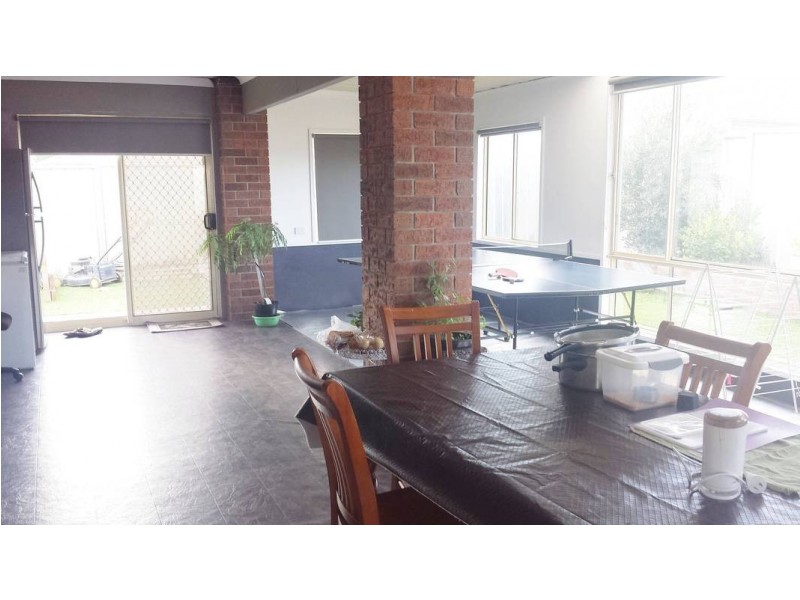 7 Tory Boy Street, Brookfield VIC 3338