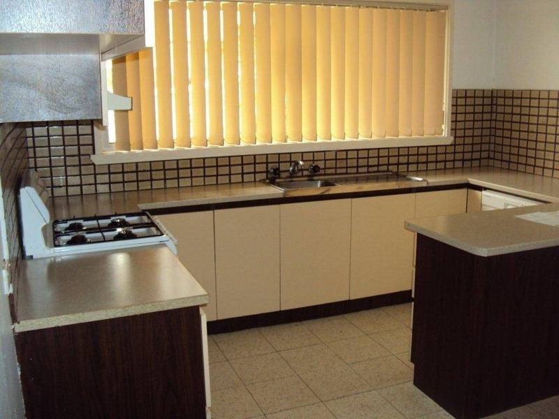 28 Acacia Street, Melton South VIC 3338