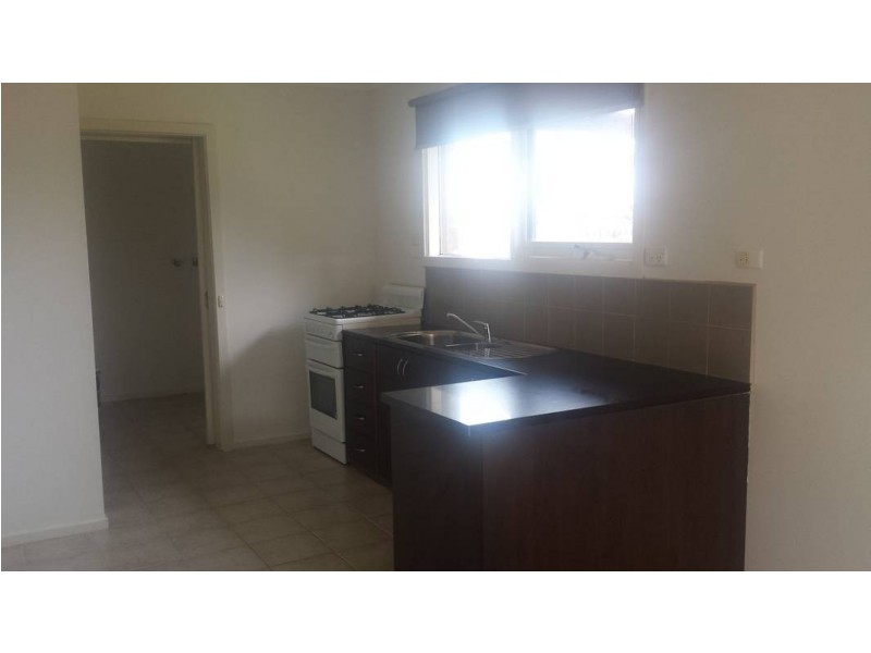 7 Alkemade Drive, Melton VIC 3337