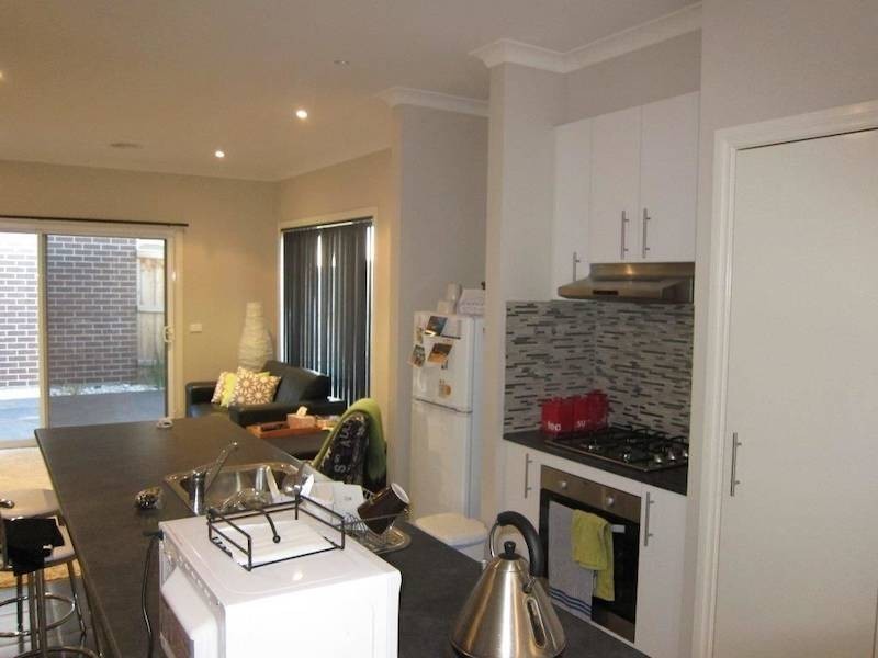 206 Botanica Springs Boulevard, Brookfield VIC 3338