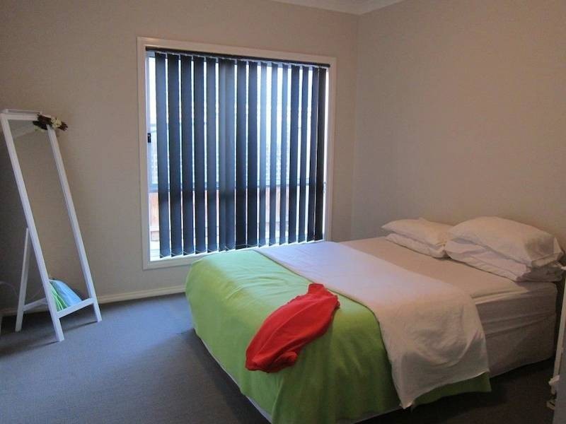 206 Botanica Springs Boulevard, Brookfield VIC 3338