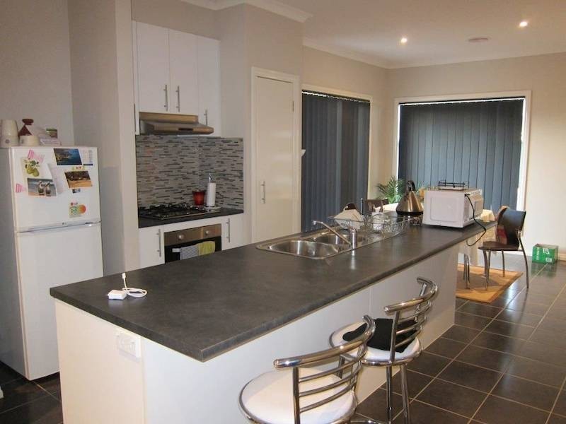 206 Botanica Springs Boulevard, Brookfield VIC 3338