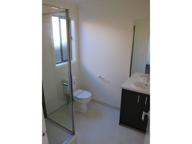 39 Marble Drive, Melton South VIC 3338