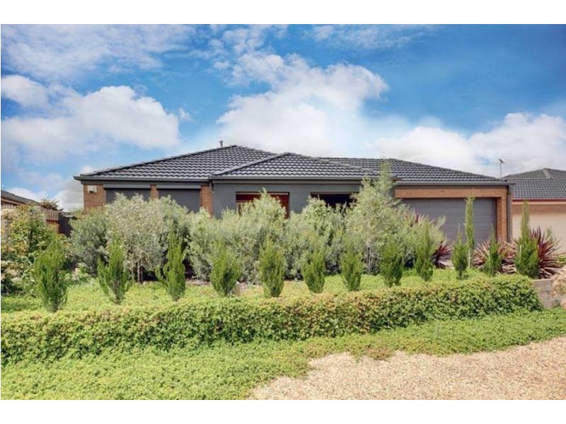 10 Thornhill Street, Melton West VIC 3337