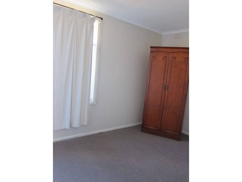 3 Curlew Close, Melton VIC 3337