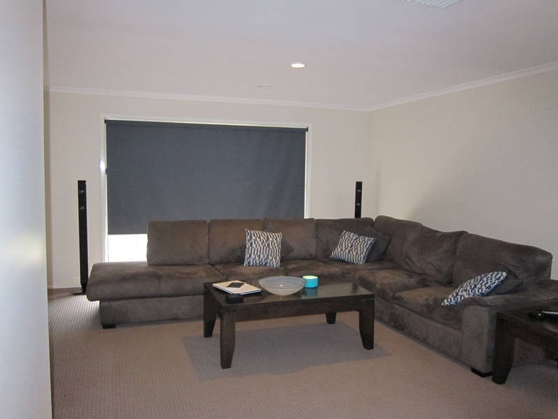 9 Grosvenor Court, Melton West VIC 3337