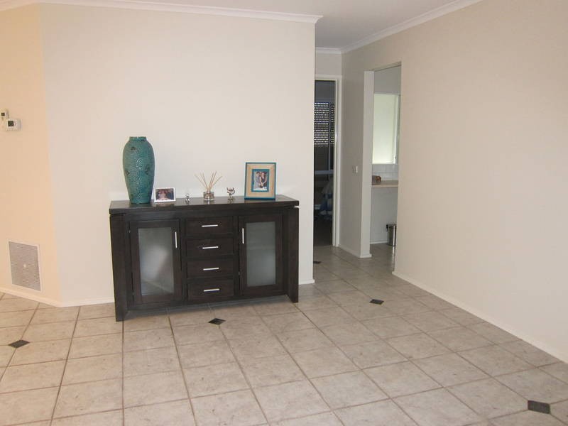 9 Grosvenor Court, Melton West VIC 3337