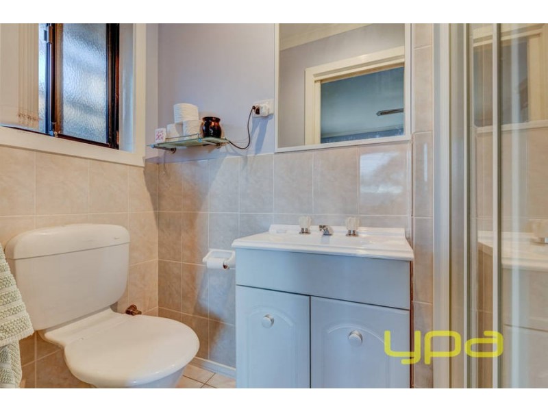 5 Moodie Street, Melton South VIC 3338