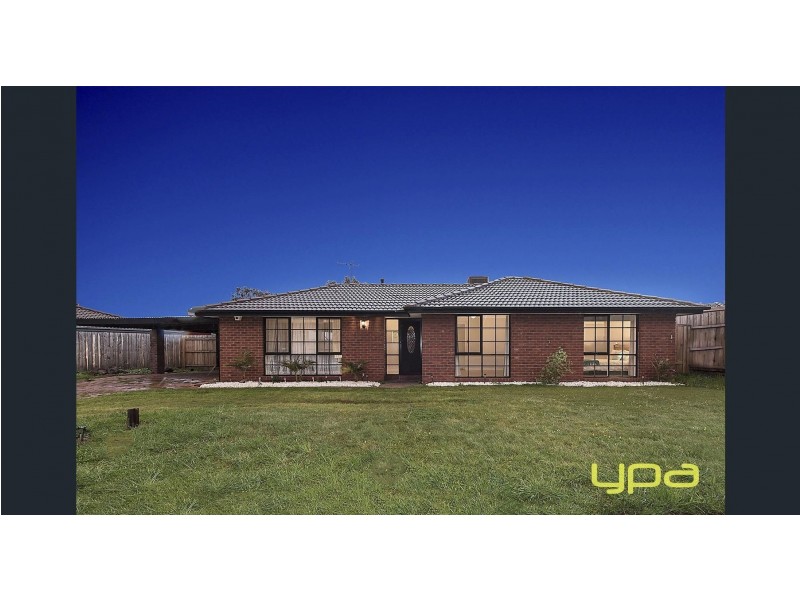 42 Dunvegan Drive, Kurunjang VIC 3337