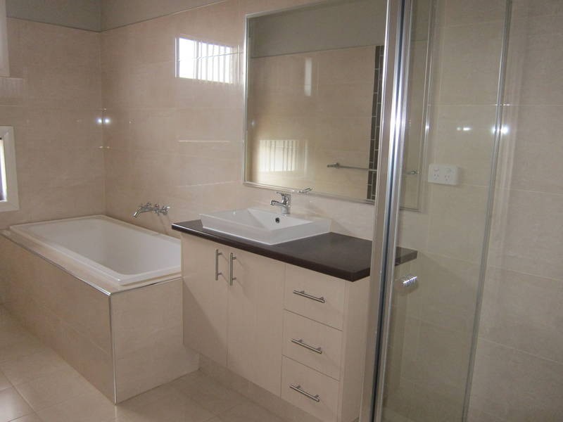 46 Gallery Avenue, Melton West VIC 3337