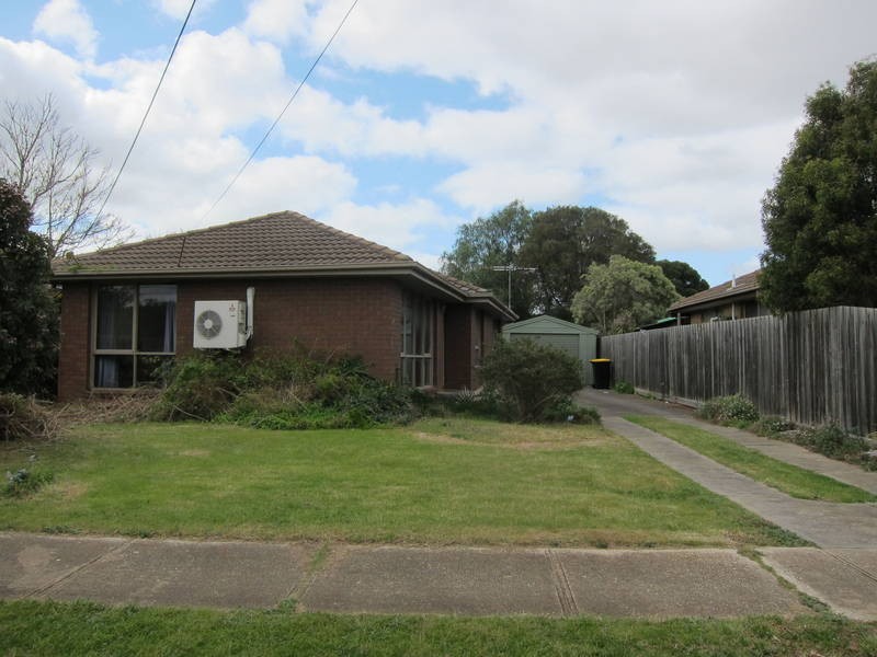 14 Bennett Street, Melton South VIC 3338