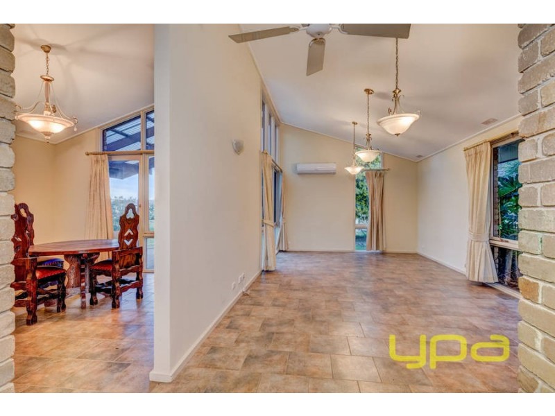 2-4 Outlook Ride, Kurunjang VIC 3337