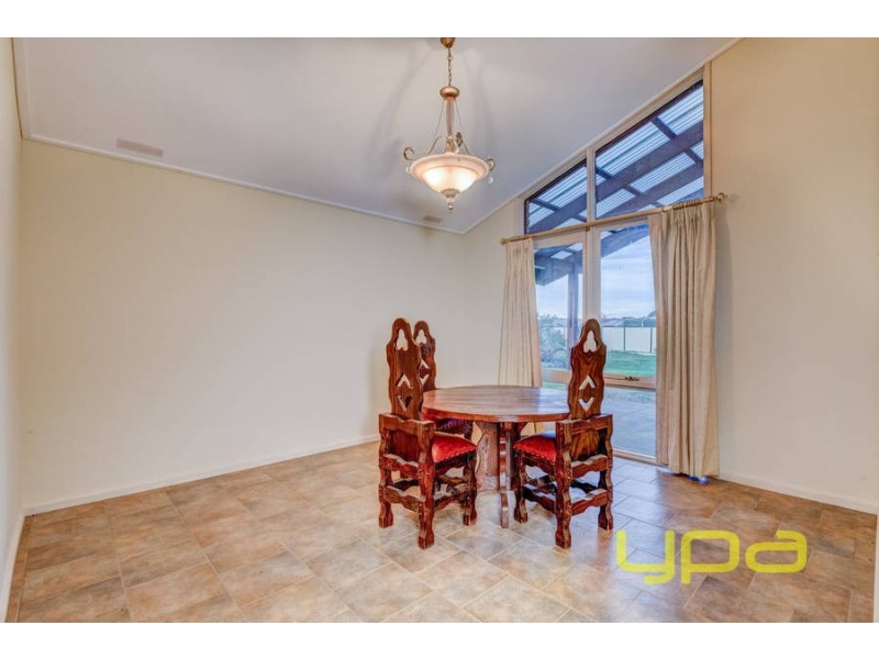 2-4 Outlook Ride, Kurunjang VIC 3337