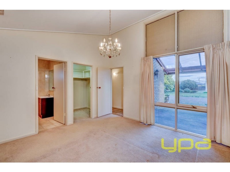 2-4 Outlook Ride, Kurunjang VIC 3337