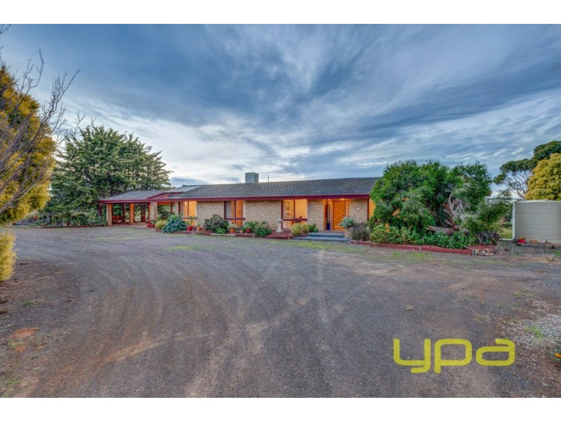 2-4 Outlook Ride, Kurunjang VIC 3337