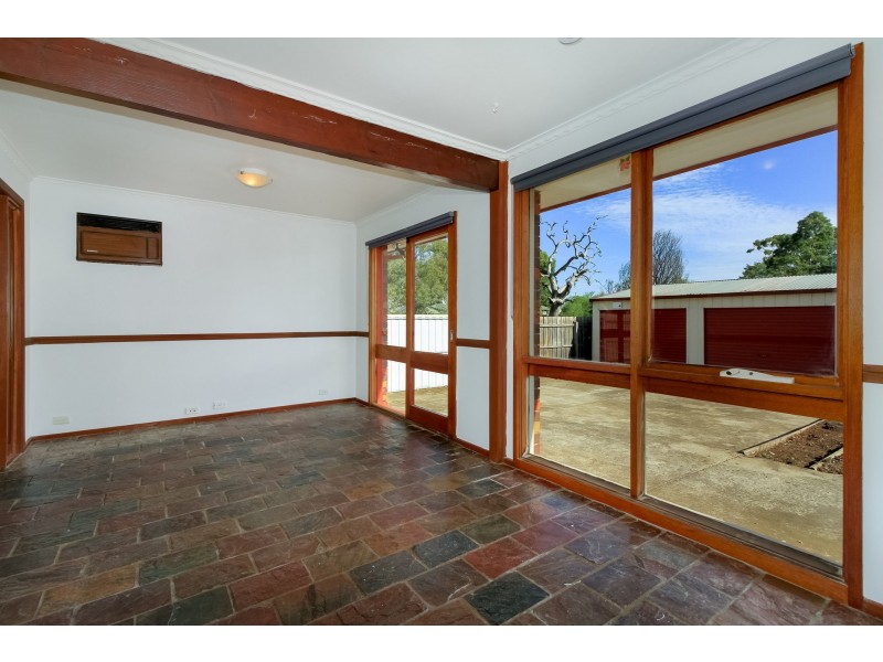 49 Centenary Avenue, Melton VIC 3337