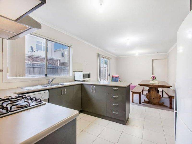 39 McBurnie Drive, Kurunjang VIC 3337