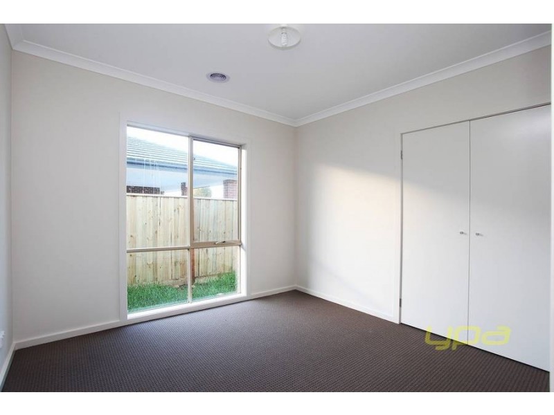 4 Lauriston Drive, Eynesbury VIC 3338